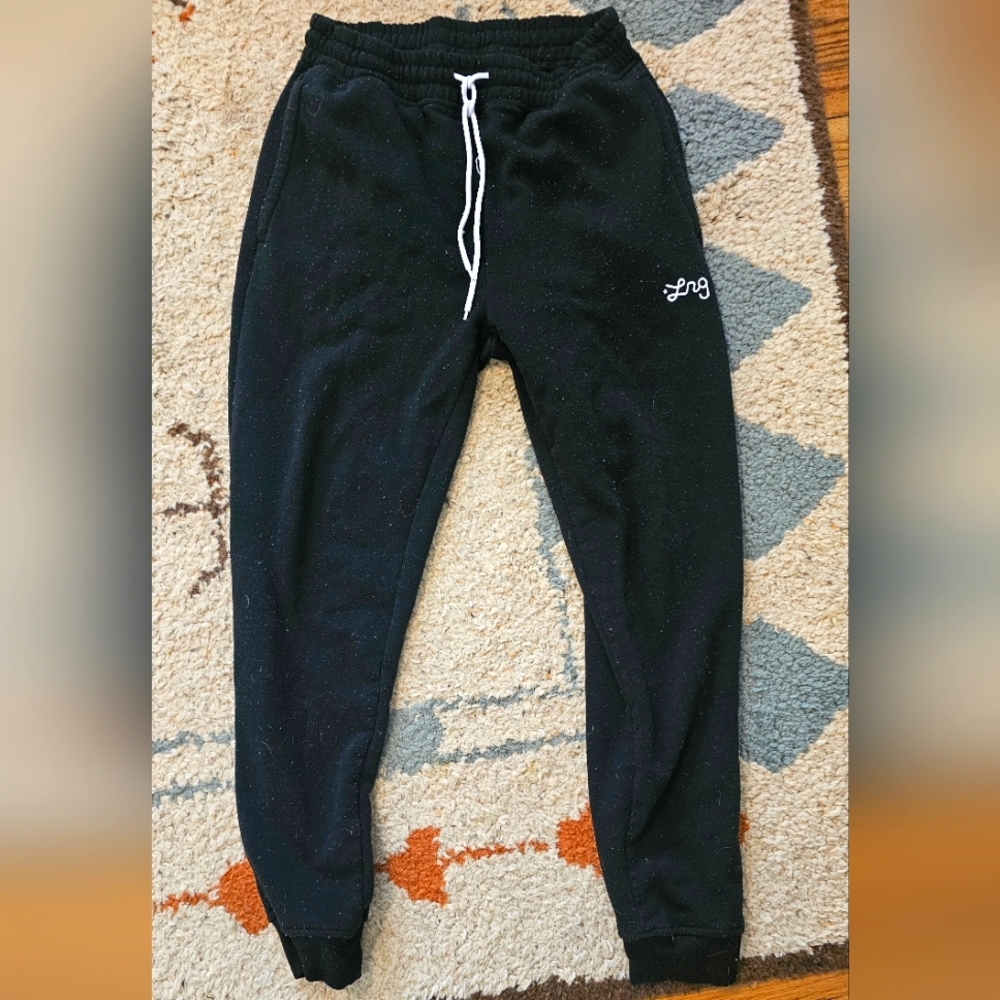 LRG joggers black size medium